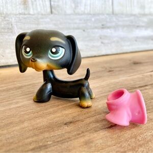 Littlest Pet Shop LPS Dachshund 325